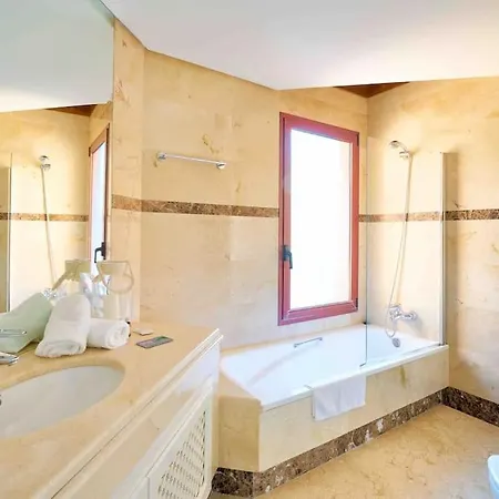 Holiday home Luxury Duplex Penthouse By Puerto Banus *